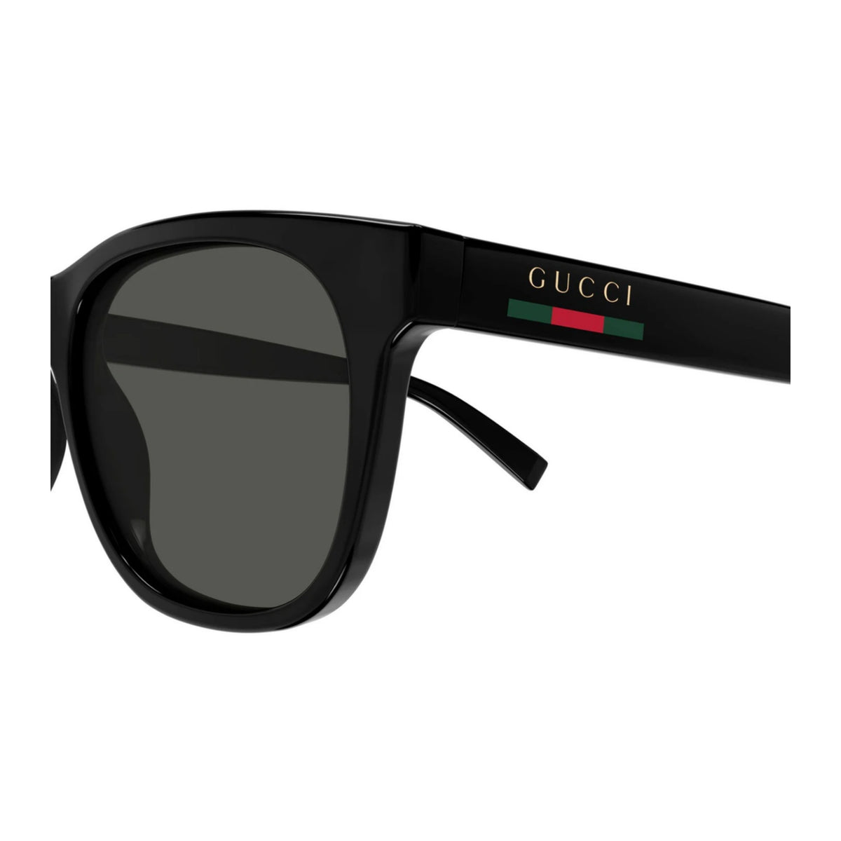 Close-up of the Gucci logo on the temple of the GG1985S black square sunglasses